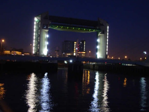 Использование светодиодного освещения помогает уменьшить образование мути