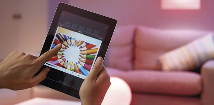 "Смарт освещение" в светодиодной индустрии, чтобы преследовать очков